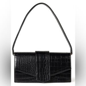 Elegant Black Croc-Embossed Shoulder Bag